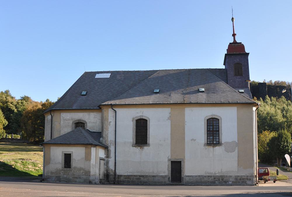 Kostel sv. Anny v Tis�.
