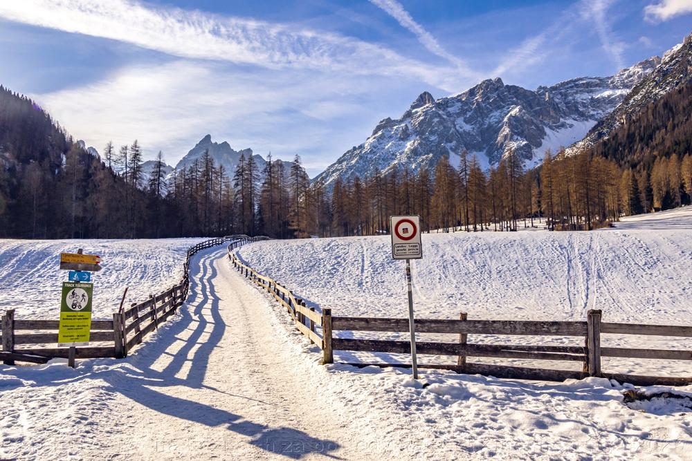 Turistick� zimn� v�prava do Dolomit.