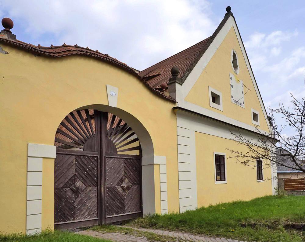 Lidov� architektura Kl�terecka.