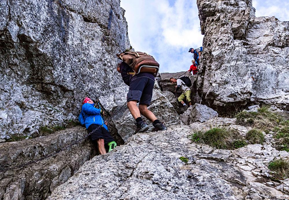 Turist� v Z�padn�ch Tatr�ch - Roh��e