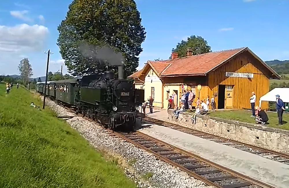 P��jezd p�ry po muse�ln� �eleznici do Zubrnic