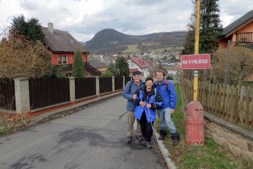 Vedouc� v�letu Ivana s kolegy Standou a Vl��ou.