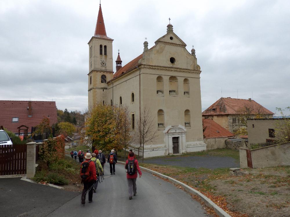 Kostel sv. Petra a Pavla v �itenic�ch.