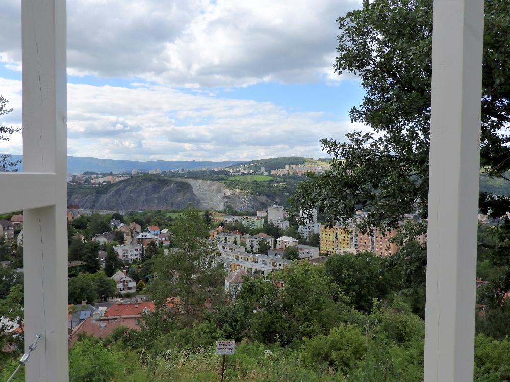 Pohled z vyhl�dky Vlastimila Cajthamla na horn� St�ekov.