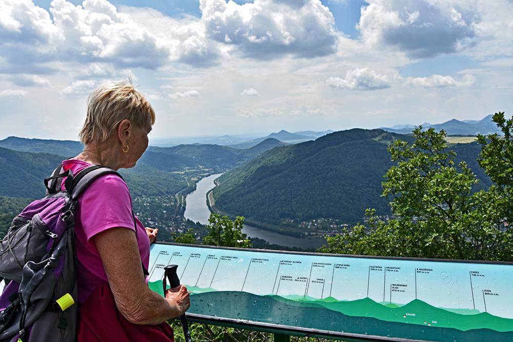 Vyhl�dka Vysok� Ostr� - �st� nad Labem.
