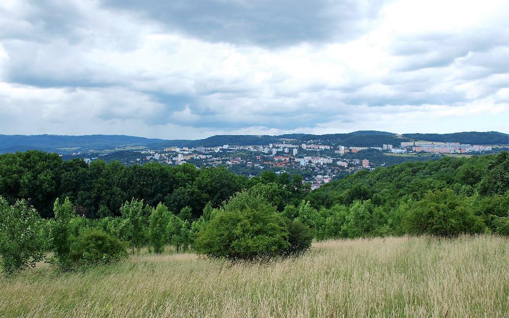 Vyhl�dka na Soudn�m vrchu.