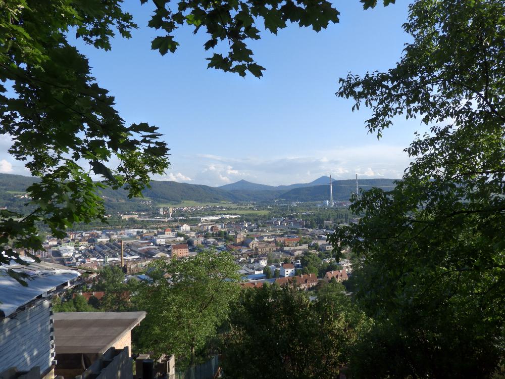  ��ste�n� v�hledy na okol� �st� nad Labem.