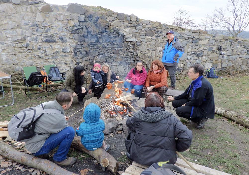 Novoro�n� v�stup na hrad Blansko v �esk�m st�edoho�� - 1. 1. 2023.