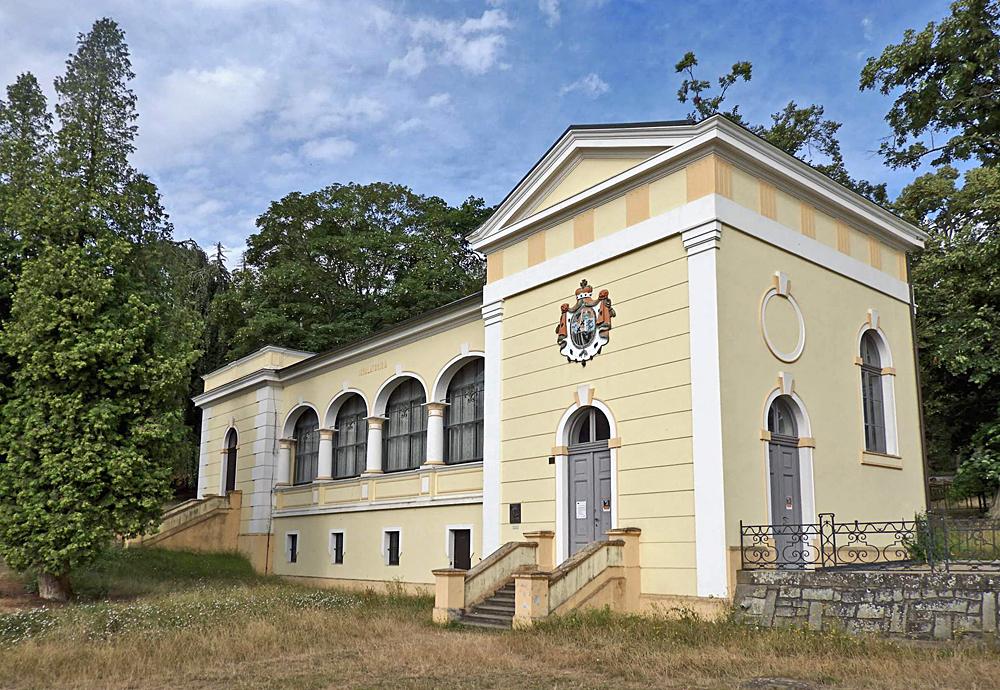 L�zn� B�linsk� kyselka - inhal�torium.