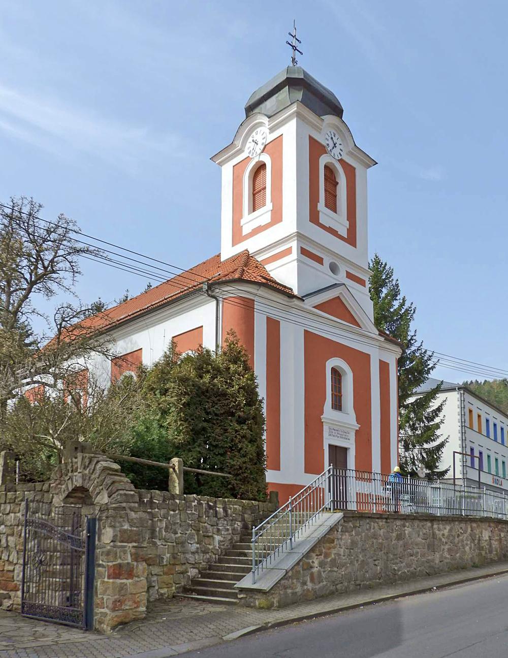 Kostel�k svat�ho Vendel�na v Per�t�jn�.