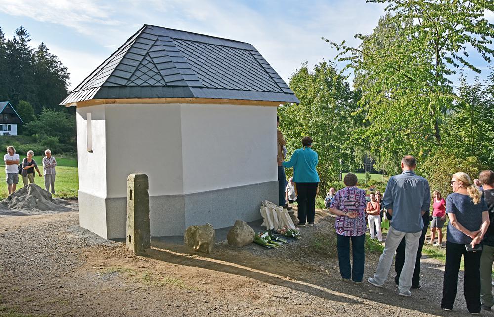 Kaple sv. Anton�na Padu�nsk�ho na Vl�� Ho�e.