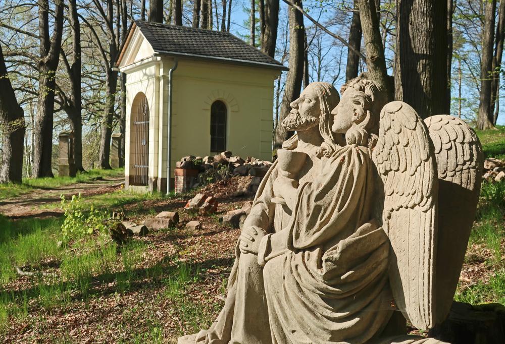 K��ov� cesta v Kr�lovstv� u �luknova.