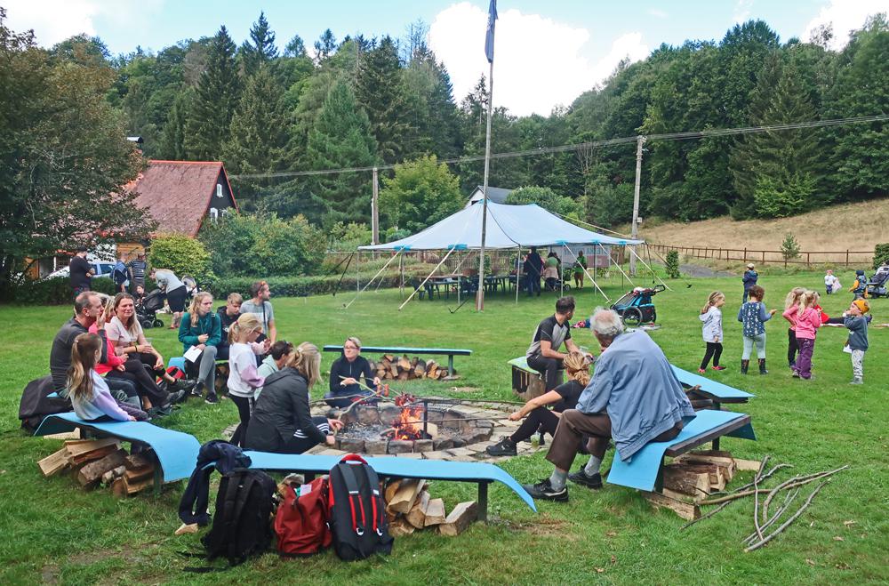 Turistick� kotl�k na z�kladn� K�T Rumburk v Kopci u Brtn�k�