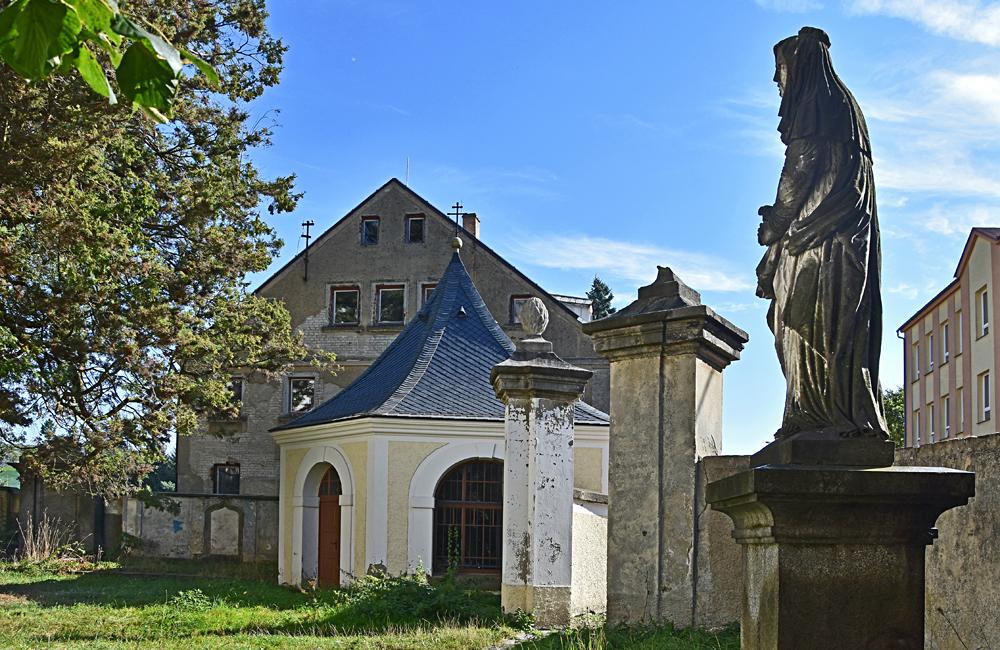 Po nezn�m�ch stezk�ch s K�T �luknov.
