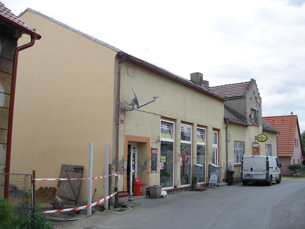 B�val� hostinec U Kr�oula v Louce, kde prob�hla 8. z��� 1925 ustavuj�c� sch�ze K�ST Horn� Litv�nov