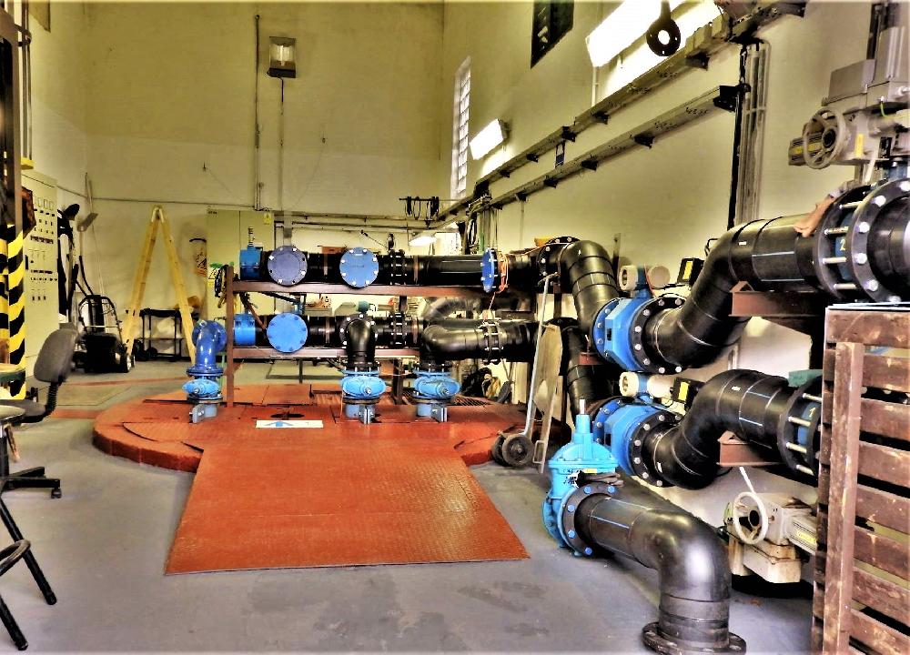 Povinnost �erpan� m� dnes �erpac� stanice st. podniku PK�. 