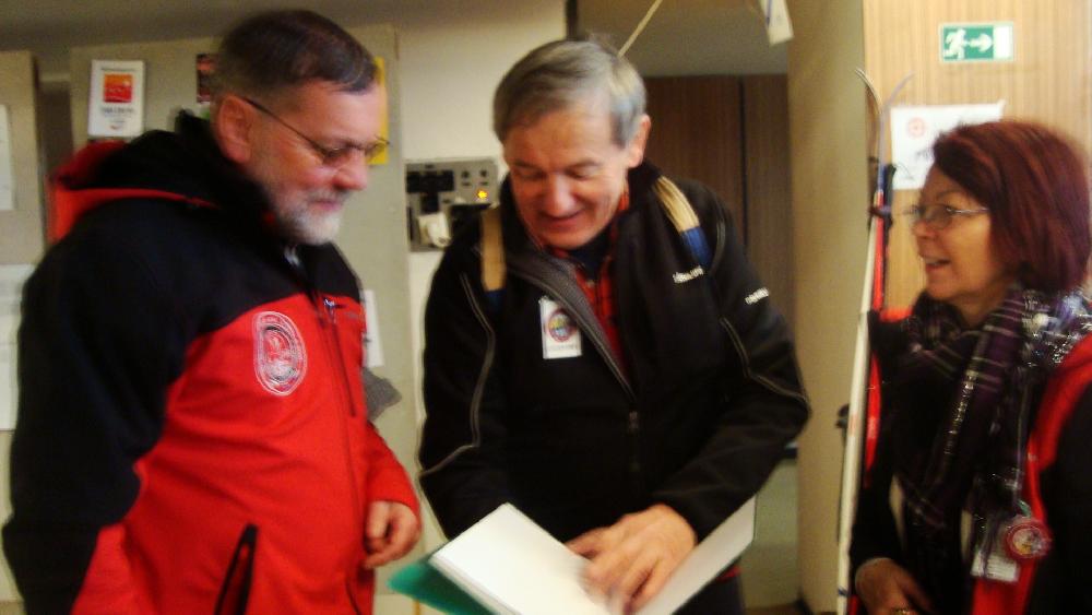 Ing. Ernest Rusn�k  v Levo�i nad str�nkami Historie organizovan� turistiky �steck�ho kraje.
