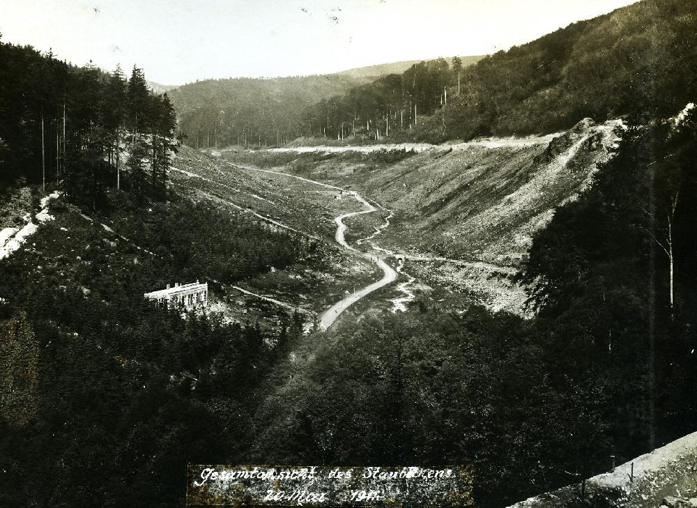 Celkov� pohled na n�dr� 20.3.1911.