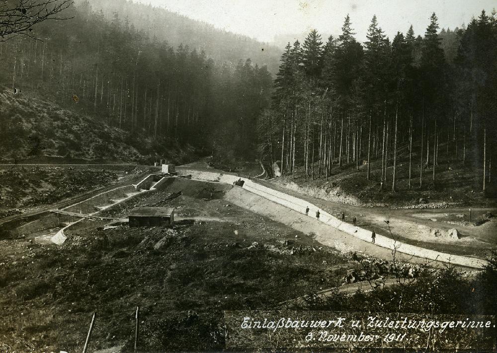 Stavba vtokov� ��sti 8.11.1911.