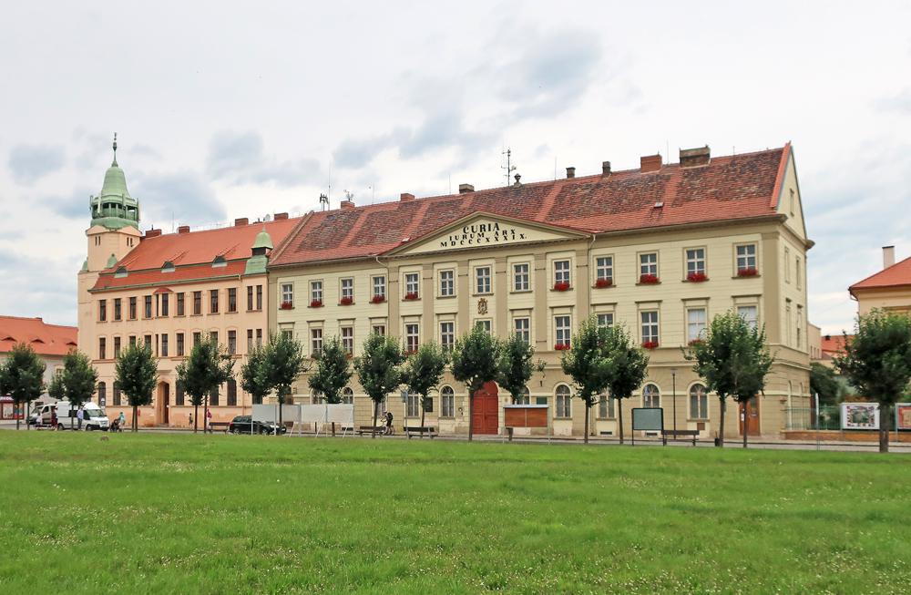 M�sto Terez�n je bohat� na unik�tn� architektonick� pam�tky. 
