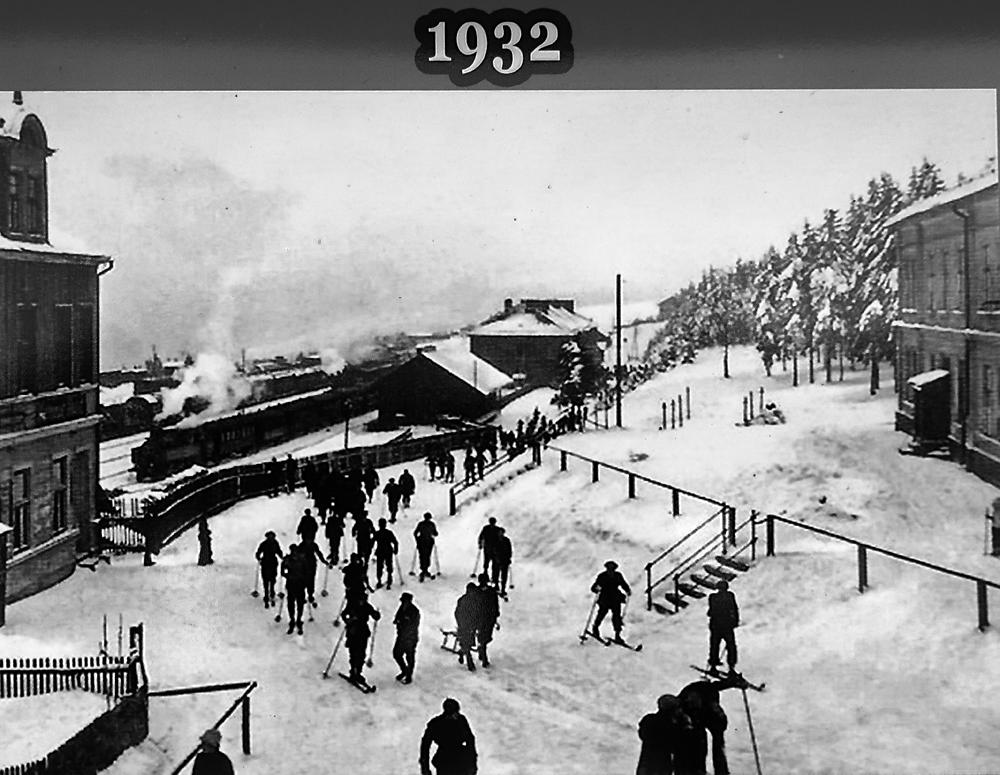 Zimn� turist� na Moldav� v Kru�n�ch hor�ch - archivn� sn�mek z r. 1932