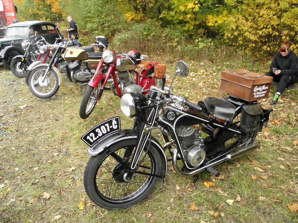 K�imov - mal� v�stava motocykl�