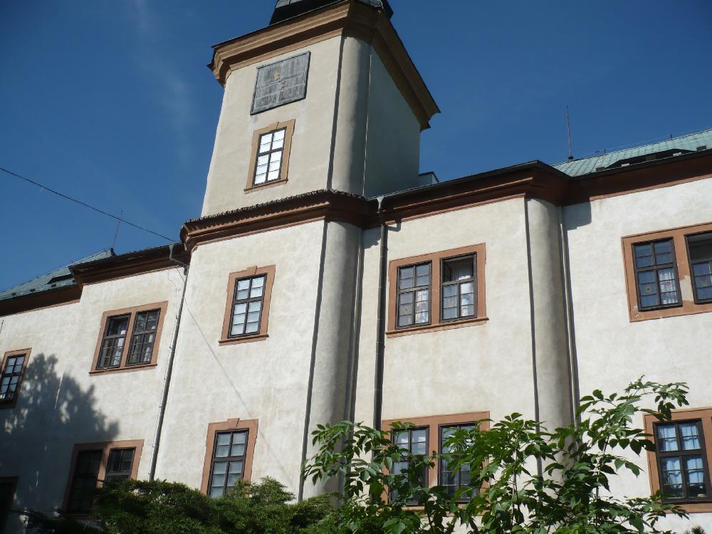 Ma��ov - z�mek (pro ty, kdo� se odhodlaj� pokra�ovat d�l)