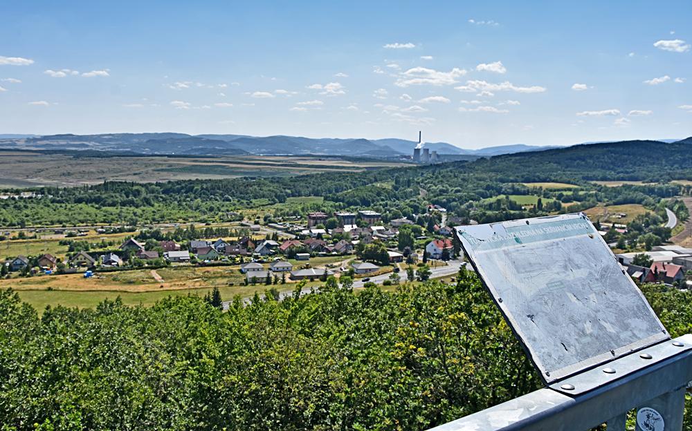 V�hled z rozhledny M�lkov (Sk�iv�n�� vrch).