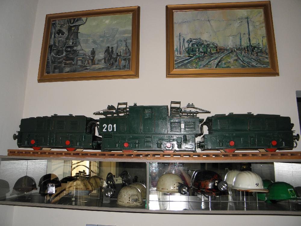 ��st expozice v�novan� hornictv� - muzeum Sokolov