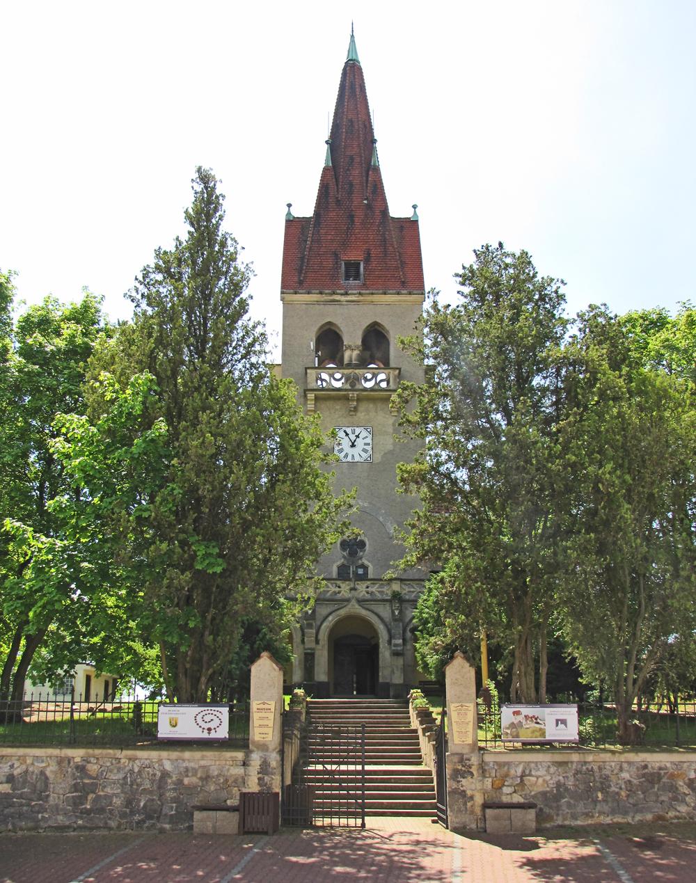 Muzeum �esk�ho gran�tu v T�ebenic�ch.