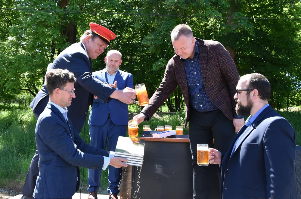 Křest knihy s názvem Šenovka autora Bohumila Augusty. Křest knihy s názvem Šenovka autora Bohumila Augusty.