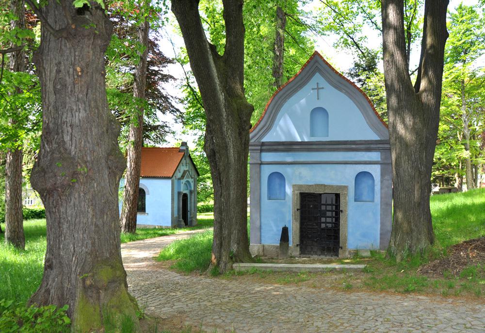 Modr� putov�n� - k��ov� cesta ve �luknov�