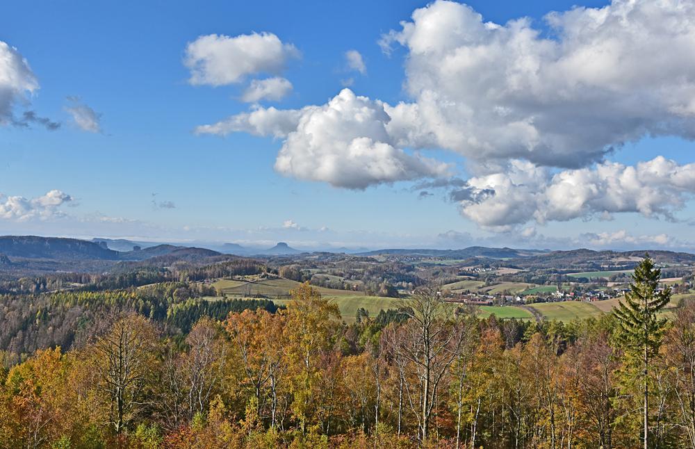 Rozhledna Weifberg - v�hled na Sask� �v�carsko