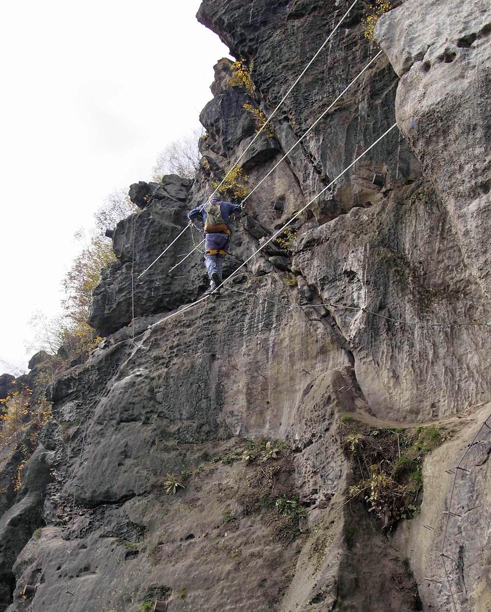 Via Ferrata D���n (Past��sk� st�na) - Karl�v most