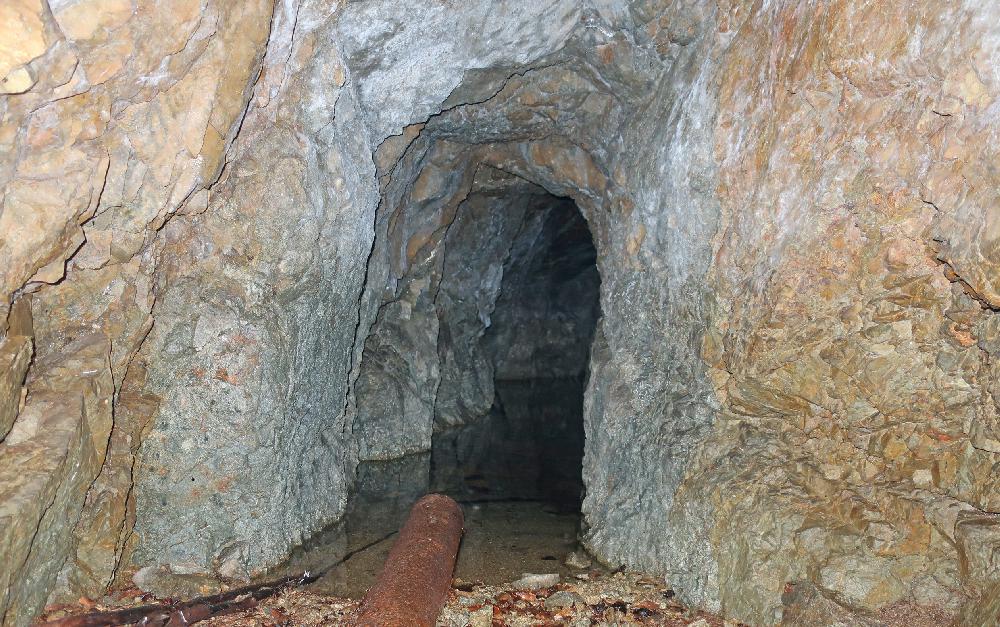Pohled do �toly v �dol� Mil��ky v Lu�ick�ch hor�ch.