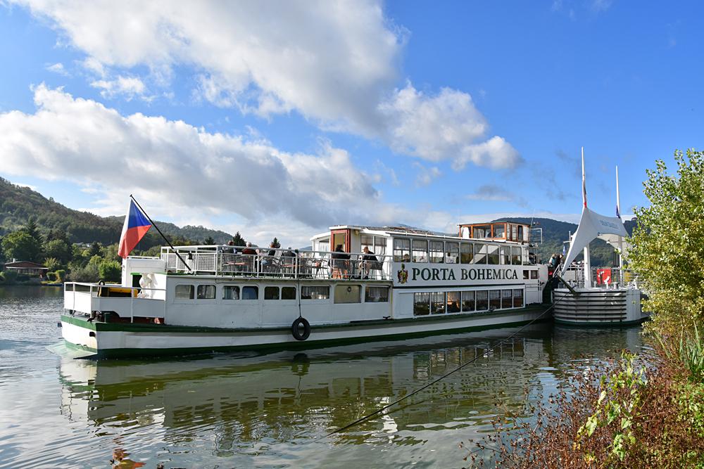 Lo� Porta Bohemica - p��stavi�t� Doln� Z�lezly