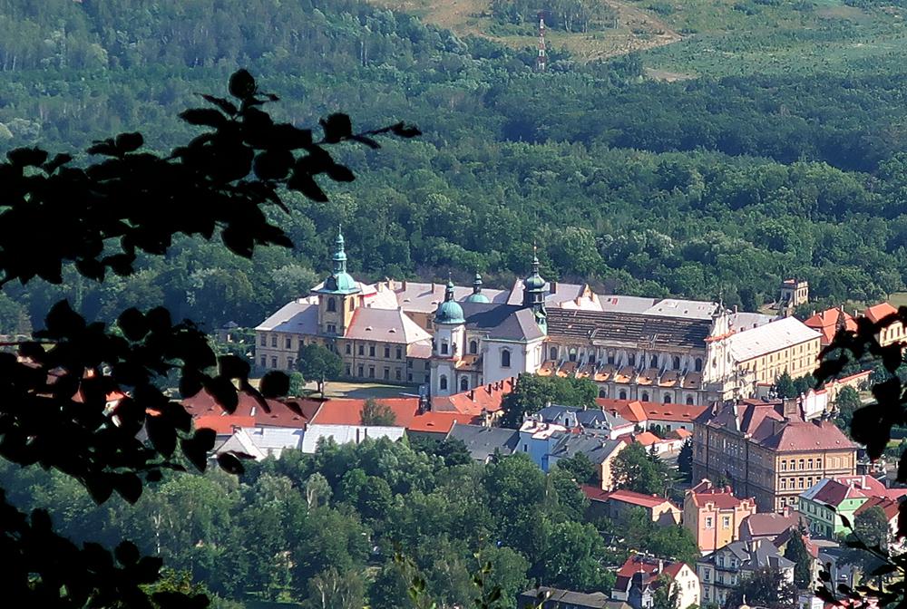 Cisterci�ck� kl�ter v Oseku