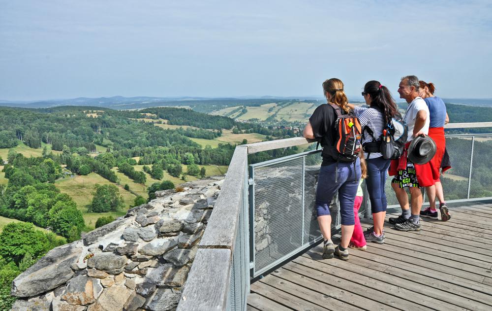 Hrad Tol�tejn