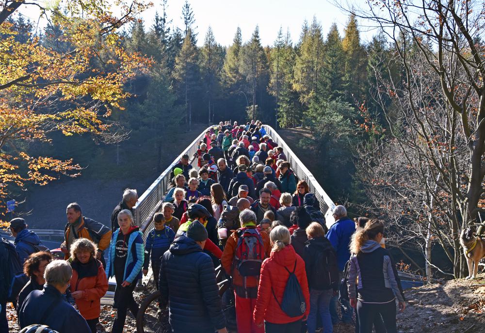Turistick� l�vka na ��bru.