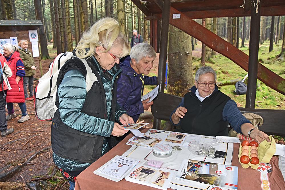 Turistick� setk�n� na Nejsevern�j��m bobu �esk� republiky u Lobendavy v �esk�m nizozem�.