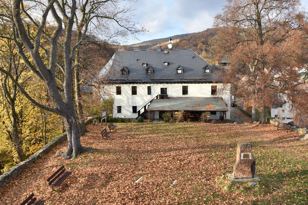 Hrad Krupka - Kru�n� hory
