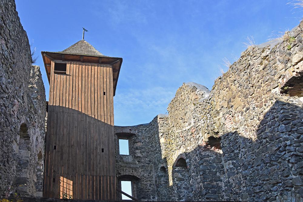 Rozhledna Zmeck vrch (hrad Kamenice) - esk vcarsko