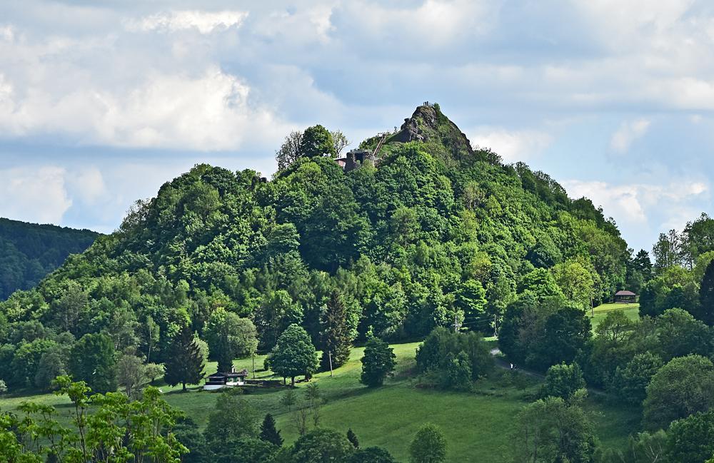 Hrad Tol�tejn - Lu�ick� hory