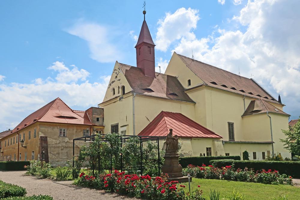 Kl�tern� Kapuc�nsk� zahrada v �atci.