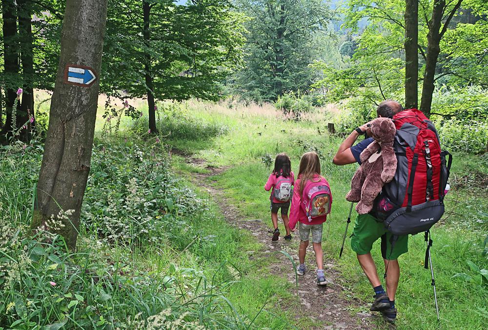 Turist� na v�let�.