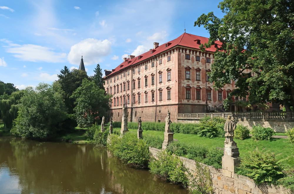 Z�mek Libochovice - Doln� Pooh��