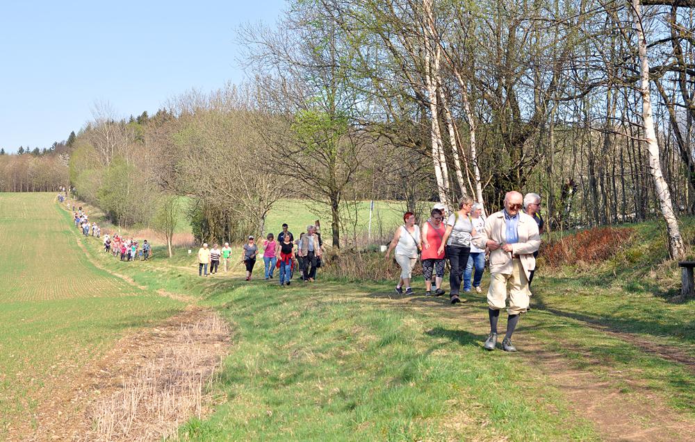 Nov� mezin�rodn� turistick� trasa spojuje severn� �echy a Sasko. 