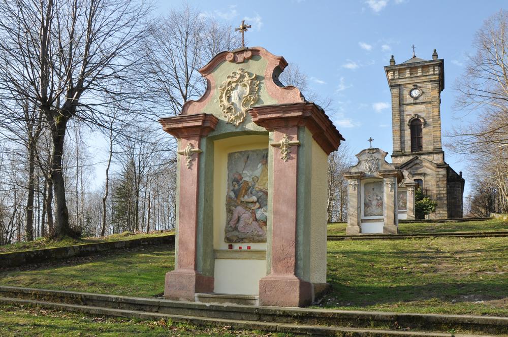 H�ebenovka - K��ov� cesta v Ji�et�n� pod Jedlovou