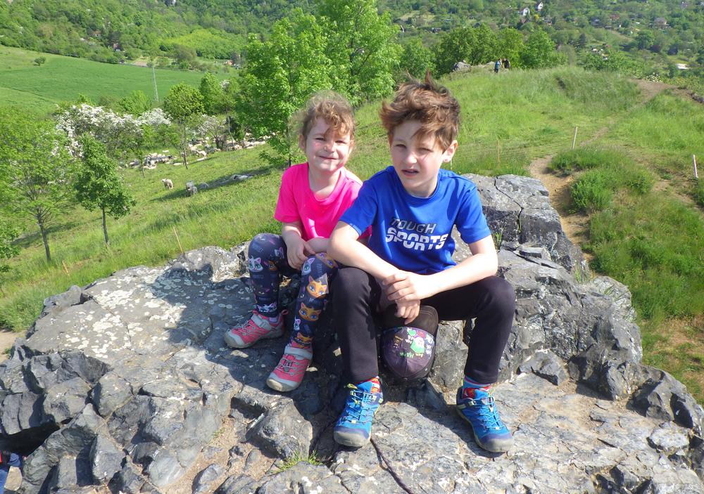 44. Litom��ick� pochody v roce 2023 - mal� turist� na Ko�ce