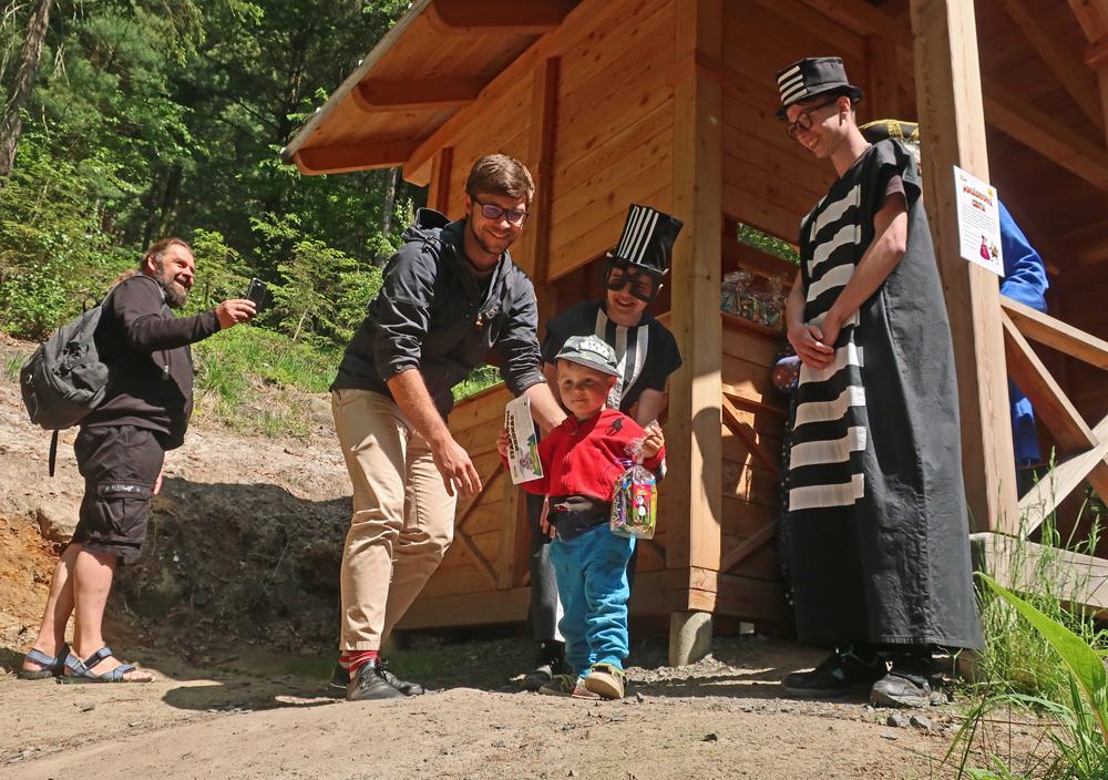 Poh�dkov� cesta v �esk� Kamenici (festival Turfest.cz).